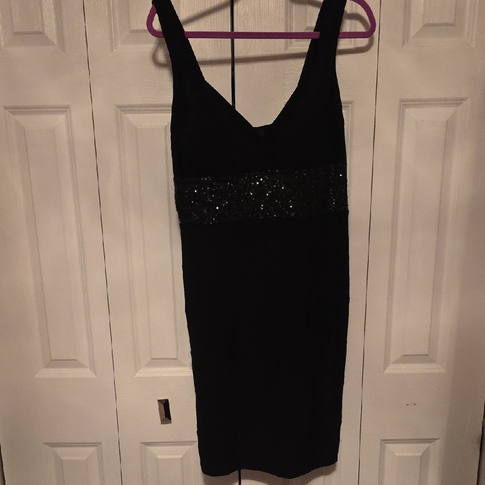 R&M Richards Classic Black Dress Sequin Band